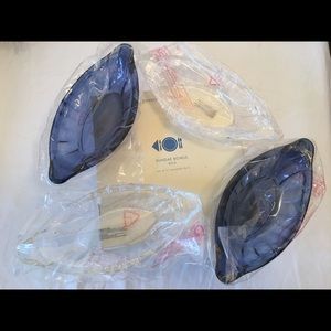 POTTERY BARN KIDS SUNDAE BOWLS - 4 ICE CREAM BOWLS